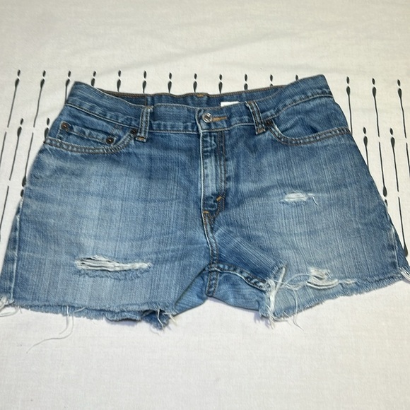 Vintage Levi 515’s Cut off denim Jean Short. Size 10 - Picture 3 of 10
